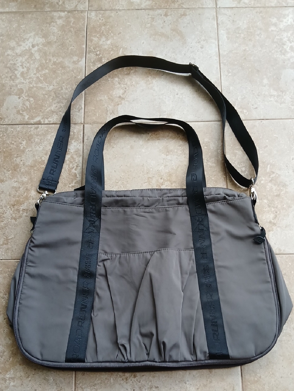 Men's Gray & Black Gym Bag with Dual Carry Straps